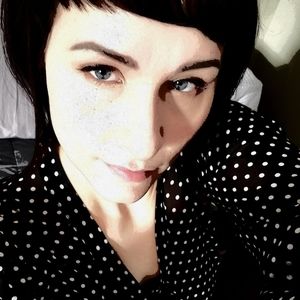 Meet your Posher, Karin